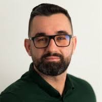 400+ "Piecuch" profiles