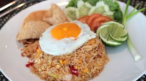 Cucur jagung * saiz hidangan = 3 keping atau bersamaan 30 gram. Tips Agar Nasi Goreng Tidak Bikin Diet Rusak