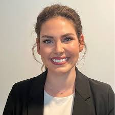 Brett Bakken's Instagram, Twitter & Facebook