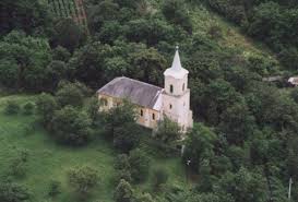 Prefix őr literally means guard in hungarian and refers to the nearby hill őrhegy, which was a fortress in the middle ages. Perocseny Wikipedia