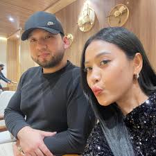 I need birthday nail ideas