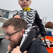 Zach Holder (@zach.holder.33) • Facebook, Connect with friends