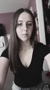 Madeline Schafer's Instagram, Twitter & Facebook