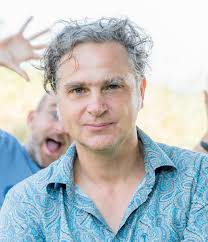 Menschen und Momente 2016.indd