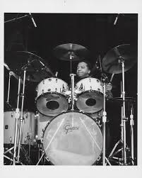 His father, tillman williams, was the main driving force behind tony's appreciation of music and jazz. Tony Williams By David Redfern