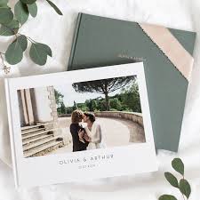Ein qualitativ hochwertiges foto kannst du auch als hintergrundbild auf einer doppelseite einsetzen. Fotobuch Erstellen Hochwertig Individuell Von Atelier Rosemood