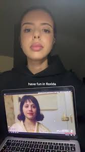 How to Do Hair Like Daisy Randone