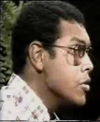 Sérgio Paulo Muniz Pimenta foi um dos nomes mais influentes da música  cristã brasileira contemporânea, especialmente no contexto da juventude  universitária a partir dos anos 70. Foi um dos principais responsáveis pela