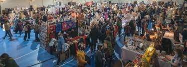 Crafty Christmas: Detroit fair celebrates handmade holiday goods