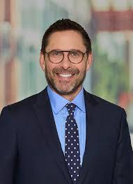 Eric Broad's Instagram, Twitter & Facebook