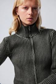 Weekday Cardigans & Koftor för Kvinna