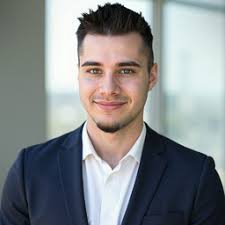 Mitarbeitende von WaveIT GmbH