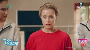 Jessica lord, la nouvelle star de disney channel et de l'opéra garnier. Redecouvrez Paris Avec Flyview Et Lena Reve D Etoile Youtube