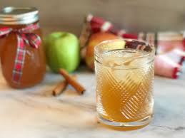 Although it is smooth tasting but could use more everclear and a hint of something else. Homemade Apple Pie Moonshine Recipe With Everclear Grain Alcohol
