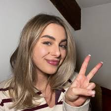 took this photo as a joke before we recorded the podcast but now i quite  like it but im annoyed i did that with my hand. anyway quite normal  concerns for a