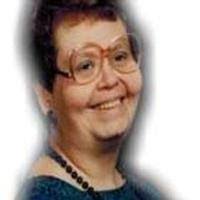 Libby Lowe's Instagram, Twitter & Facebook