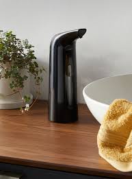 Comparaboo analyzes all automatic soap dispensers of 2021, based on analyzed 2,732 consumer reviews by comparaboo. Automatic Soap Dispenser Simons Maison Shop Soap Dishes Dispensers More Online In Canada Simons