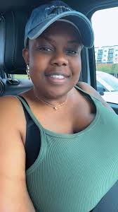 Gorgeous Queen… 38 💚 this past May ♉️