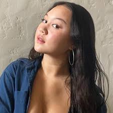 Sofi(@user191084827382), sierra(@lune.moon), barb🥵(@oreomcfiurry), 𝙶𝚘𝚕𝚍𝚎𝚗 💫(@softysugxrs). Army Icon Explore Tumblr Posts And Blogs Tumgir