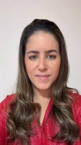 Até mesmo algo natural ao corpo como um espirro pode romper uma artéria e  causar um derrame, como é conhecido o acidente vascular cerebral (AVC).  Este foi o caso de Ian Applegate,