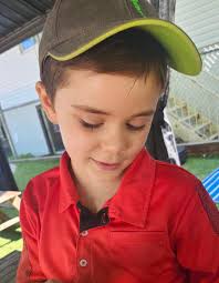 Ma phrase… pas du jour, pas de la semaine et ni de l'année mais… De la vie…  ce soir en sortant mon grand garçon du bain « Papa… tu es le meilleur