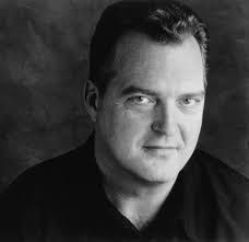 Robert Ray's Instagram, Twitter & Facebook