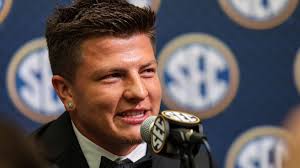 Diego Pavia wants to win a national championship with Vanderbilt football  in 2025 and avenge several tough losses. See link below ⬇️ bit.ly/44MUvLk