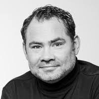 Robert Dietzel's Instagram, Twitter & Facebook