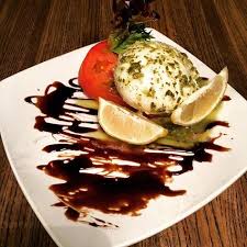 Vero Amore Pizza Tucson Az Homemade Buffalo Mozzarella With A Balsamic Reduction Gluten Free Gluten Free Restaurants Gluten Free Food