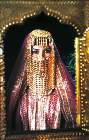 Saudi Arabia Once The Traditional Bridal Attire With Saudi Gold And First Look In Antique Mirror After Th Costumes Around The World Traditional Arabian Nights