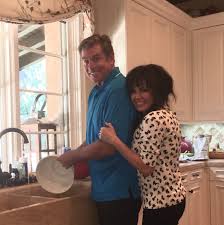 Marie osmond and husband brian blosil are getting divorced, entertainment tonight reported friday. Marie Osmond Marieosmond Marie Osmond Osmond Donny Osmond