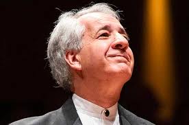 The Music of Brazil. Artistic Roots and Branches.