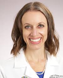 Lisa Folsom's Instagram, Twitter & Facebook