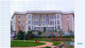 În 2011 universitatea spiru haret a fost evaluată oficial drept „universitate centrată pe educație, a treia și cea din urmă categorie de universități o absolventă a acestei universități a obținut dreptul de a se bucura de avantajele diplomei sale prin decizia irevocabilă a înaltei curți de casație și justiție. Spiru Haret University Free Apply Com