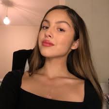 Olivia rodrigo stars as paige olvera, a quirky but somewhat levelheaded teen who creates offbeat her first professional acting job was in an old navy commercial. Olivia Rodrigo Bio Age Boyfriend Family Ethnicity Movies Net Worth