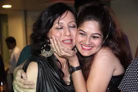 Beauty Galore HD : Resham Tipnis Marathi Actress