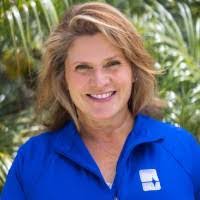 Dana Endicott's Instagram, Twitter & Facebook