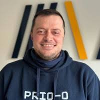 100+ Profile mit dem Suchbegriff „Dieringer“