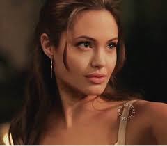 Angelina jolie, при рождении войт (англ. Angelina Jolie On Instagram So It Speaks But Does It Dance Angelinajolie Angelina Jolie 90s Angelina Angelina Joile