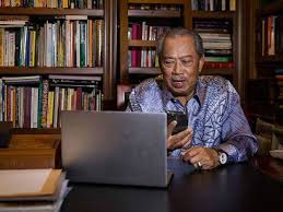 Savesave siapakah pemimpin yang anda sanjungi.docx for later. Muhyiddin Terima Ucapan Tahniah Daripada Pemimpin Luar