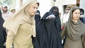 Roznama Dunya: بھارت کی متعصب عدالت نے آسیہ اندرابی کو عمر قید کی سزا سنا دی