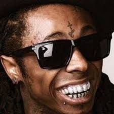 Mendy Davis's Instagram, Twitter & Facebook