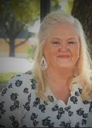 Mitzi Ward's Instagram, Twitter & Facebook