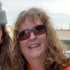 Shari Garrison's Instagram, Twitter & Facebook