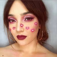 Danielle Caraway (@dannicaraway)