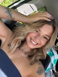 Roommate or apartment wanted in St. Pete for outdoor enthusiast