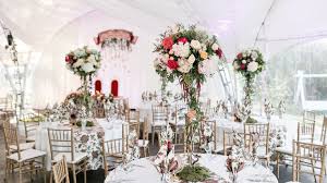 Cerceau mariage deco ce lot de cerceau mariage fleur en métal doré pourra être utilisé pour la décoration de salle. Astuces Pour Une Decoration De Mariage Pas Chere