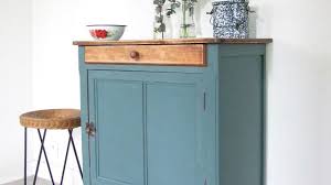 Ceruser un meuble est une technique unique qui permet de donner à ce meuble un aspect unique et très apprécié de nos jours. Peinture Meuble Relooker Son Mobilier Avec De La Couleur Cote Maison