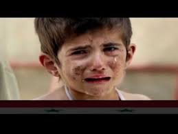 Melly goeslaw menggendong anak palestina yang sedang menangis histeris. Anak Anak Palestina Membuat Jutaan Umat Islam Menangis Youtube