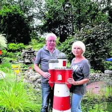 Die wohnung liegt am ortsrand von putgarten in richtung vitt und kap arkona, in einem 4 familienhaus mit großem garten. Roter Sand Steht Seit Neun Jahren Im Garten Landkreis Oldenburg